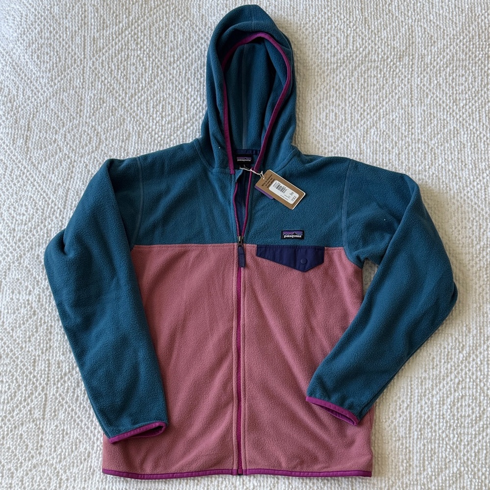 New w tags size L- Patagonia Kids' Fleece Hoodie - Blue and Pink